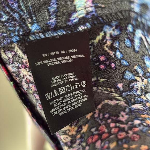 ANTHROPOLOGIE Maeve Morgan Black Floral + Leopard Print V-Neck Dress size 0 - Picture 6 of 10